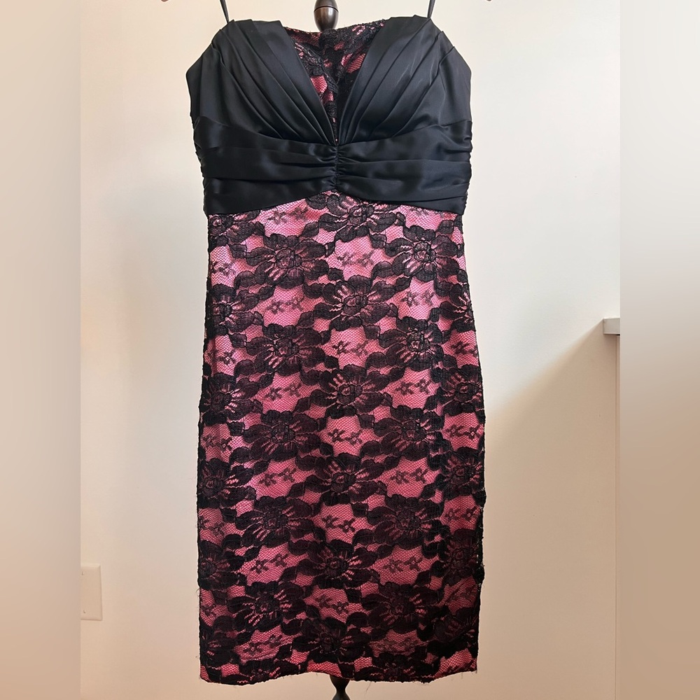 Le Chateau Black and Pink Lace Midi Dress